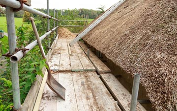 advantages of Clawthorpe thatch roofing